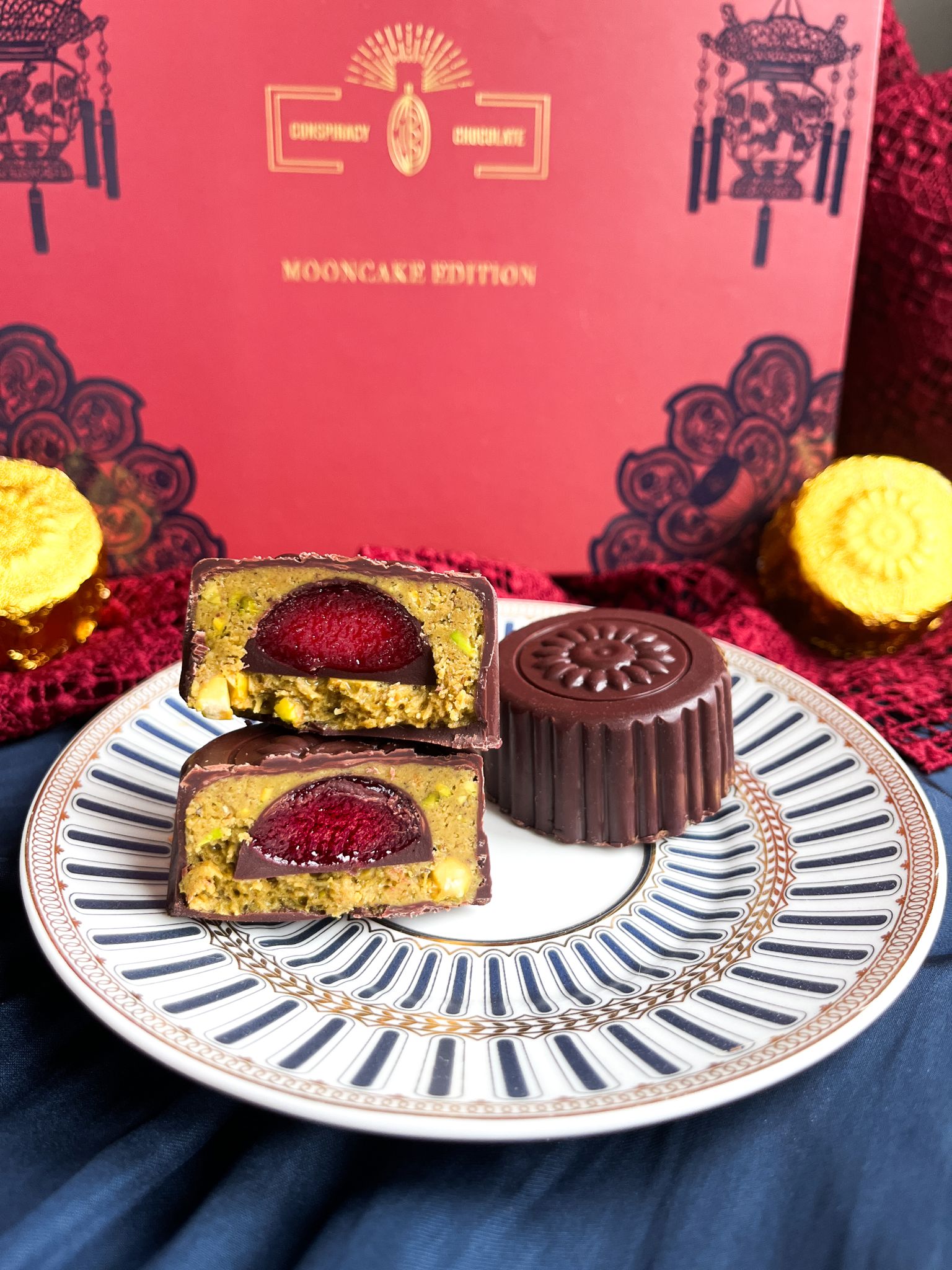 Conspiracy Chocolate 杜拜開心果朱古力月餅, 登錄The Whisky Library!